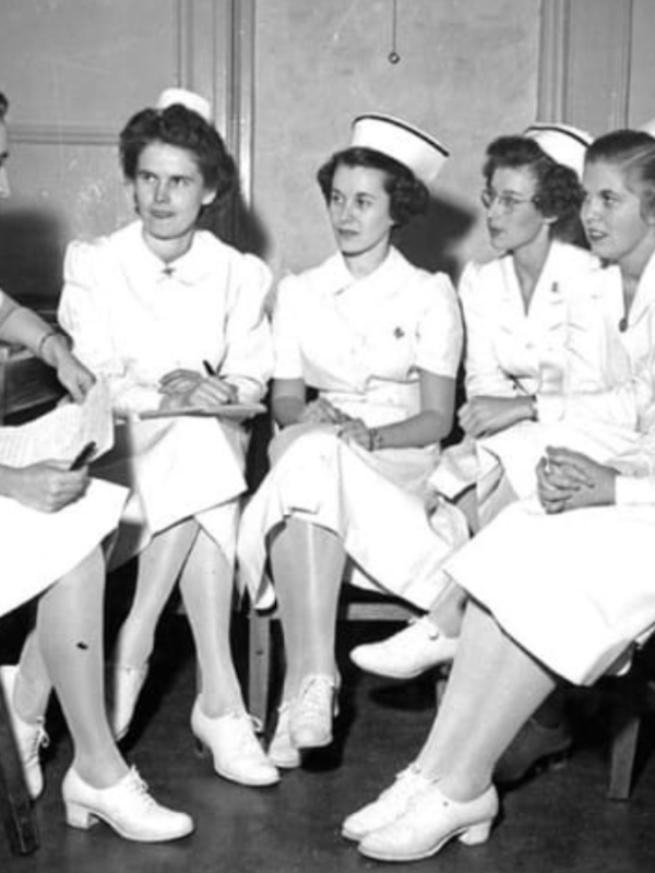 Microrrevoluciones feministas: Los pantalones de la&nbsp;enfermera